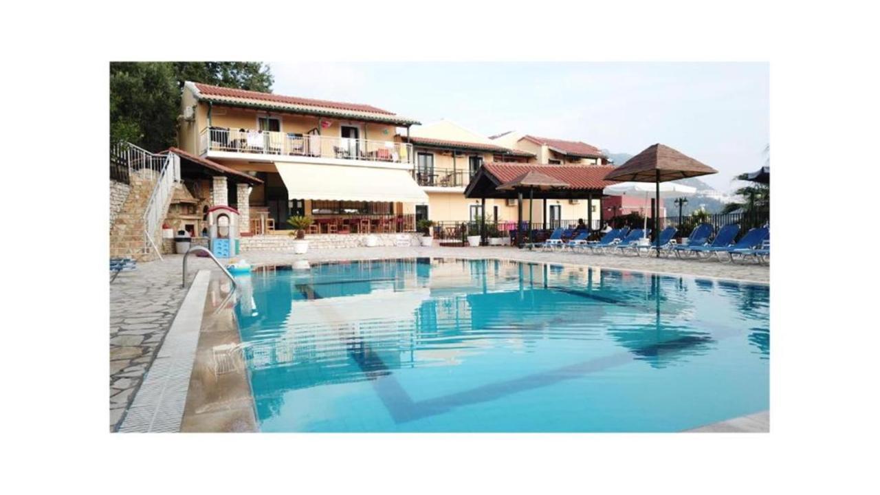 Corfu Hotel Apartments Benitses  Exterior foto